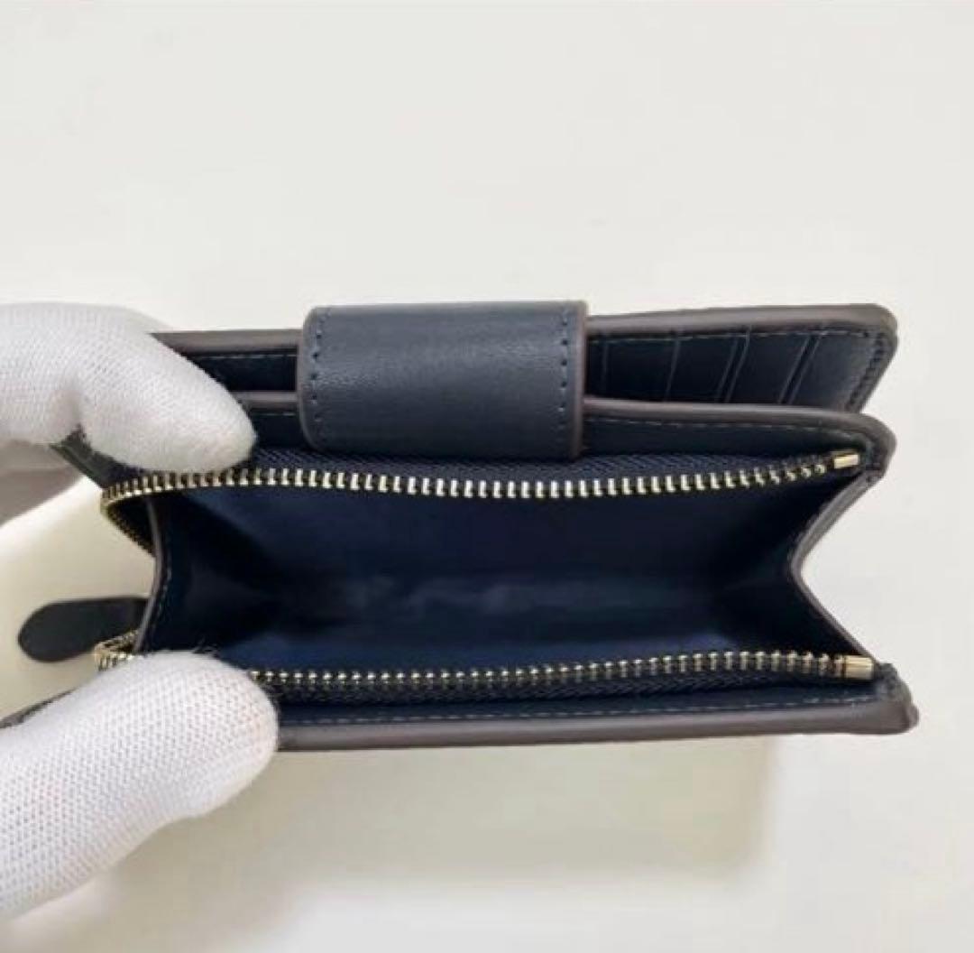 新品未使用 COACH チェリー柄 二つ折り財布 大人可愛い プレゼント