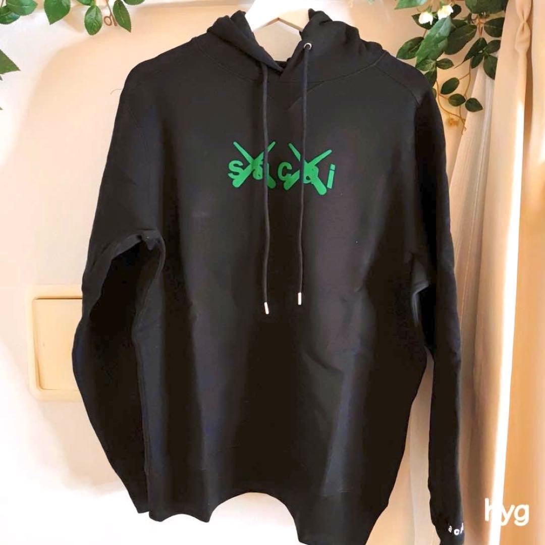 【新品未使用】Sacai × Kaws フーディー サイズ3