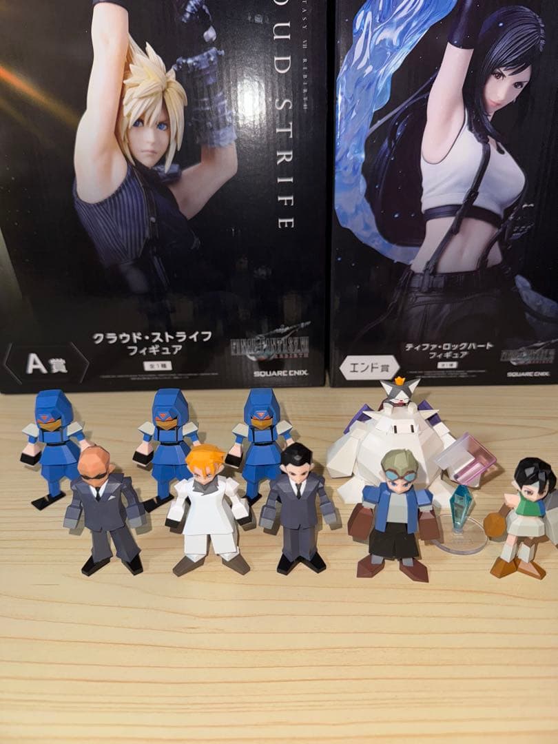 ファイナルファンタジー くじ フィギュア クラウド ティファ