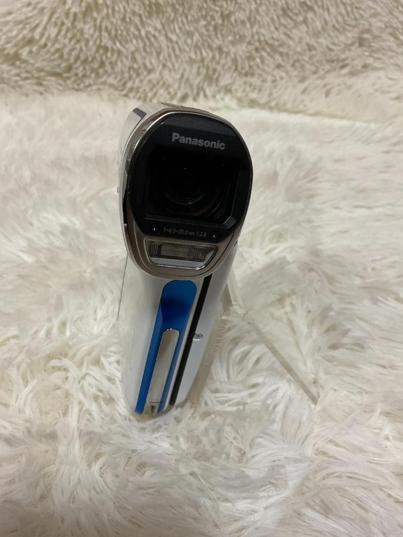 【超美品　簡易動作確認済】パナソニック防水型デジタルムービーカメラHX-WA20