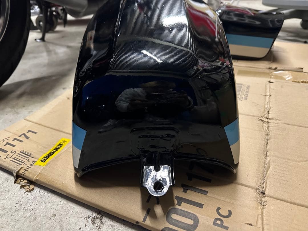 kawasaki z400fx タンク テールカウル