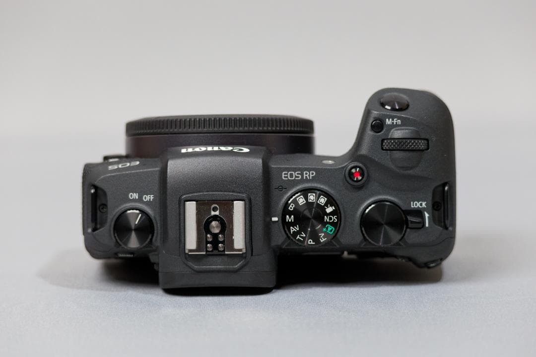 Canon EOS RP ミラーレス一眼カメラ
