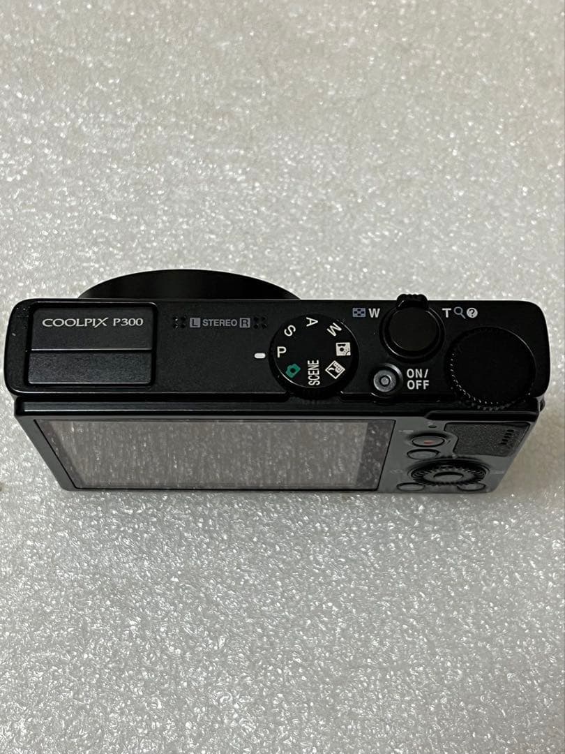 Nikon COOLPIX P300 デジタルカメラジャンク品