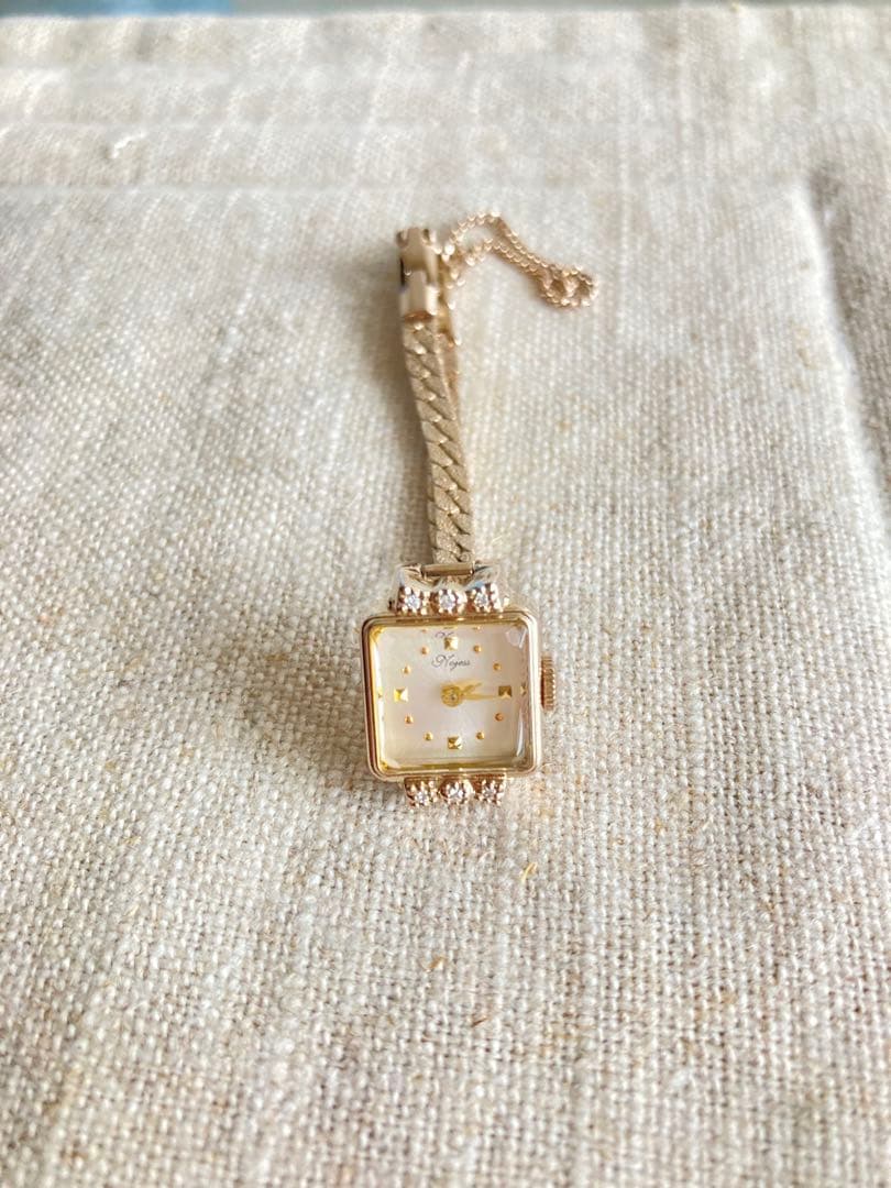 限定品 ノジェス NOJESS ダイヤモンド リボン 腕時計 電池交換済み