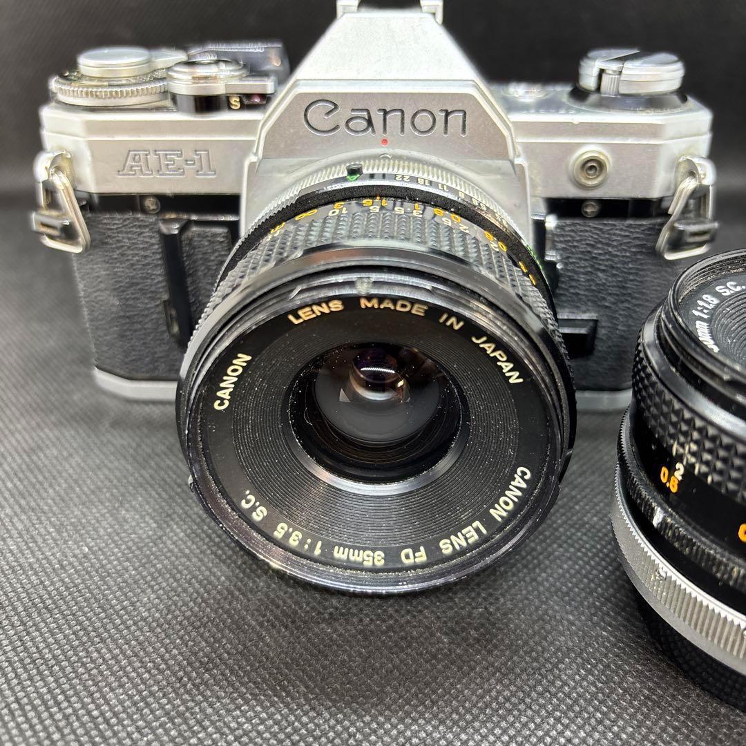 キャノン　一眼レフ　AE-1 FD 35mm 50mm レンズ付き