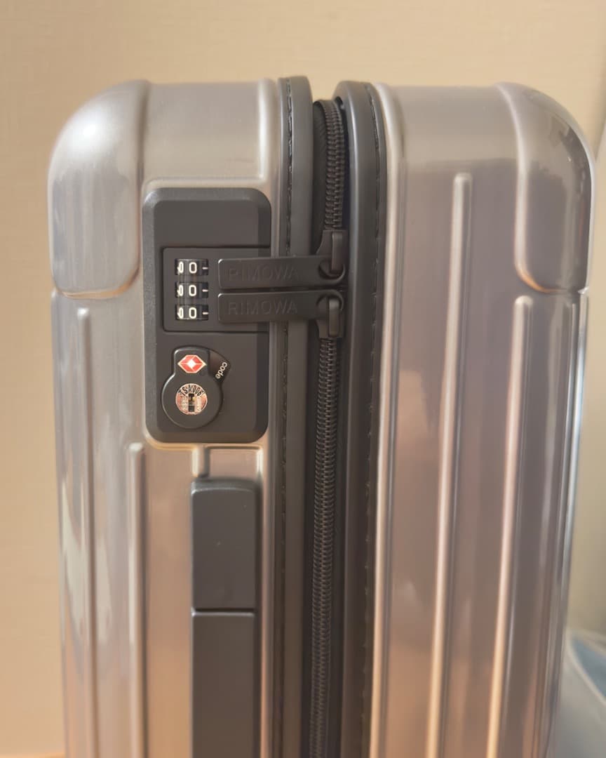 【新品未使用】RIMOWA リモワ Porsche ポルシェPTS 32L 4輪