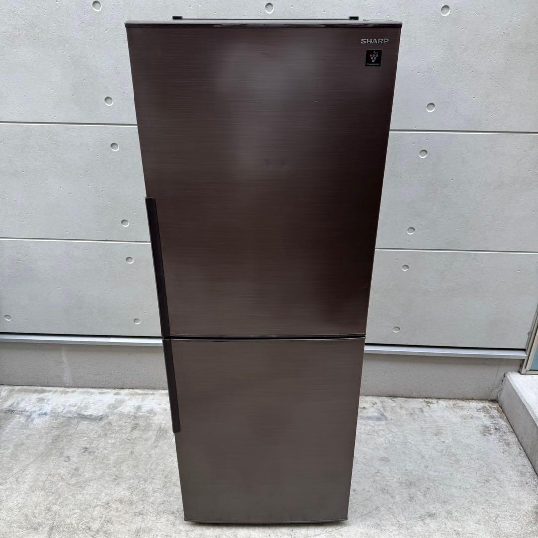 77⭐️2023年製美品★シャープ　冷蔵庫　ブラウン　大型　2ドア　280L