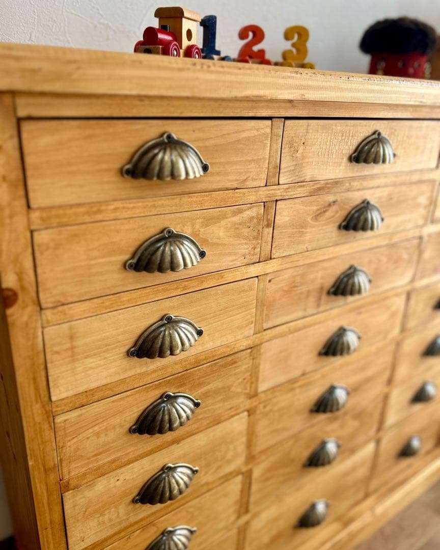 【ハンドメイド】国産ひのき使用　21杯可愛らしいチェスト