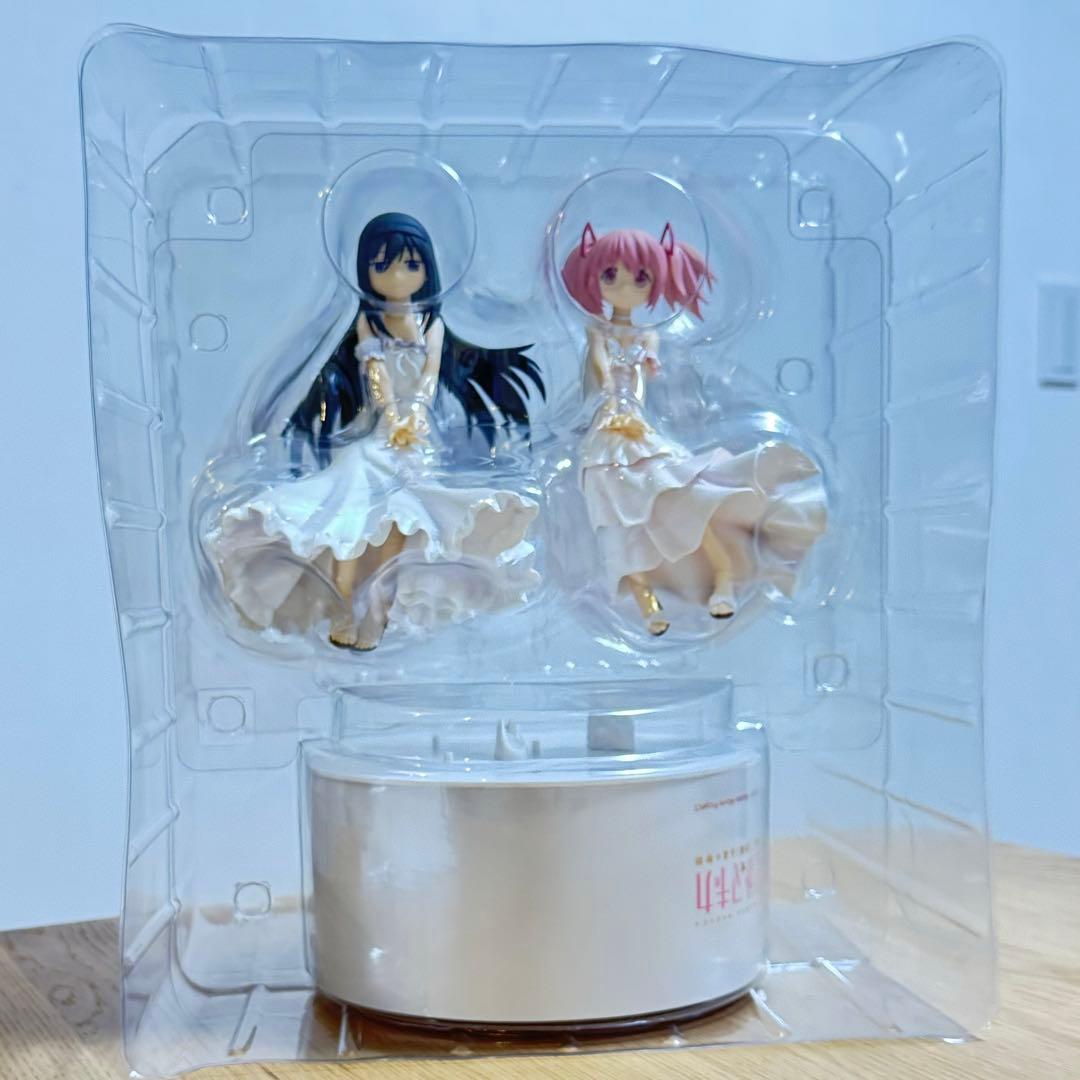 魔法少女まどか☆マギカ 暁美ほむら&鹿目まどか【ホビージャパン限定】訳あり品