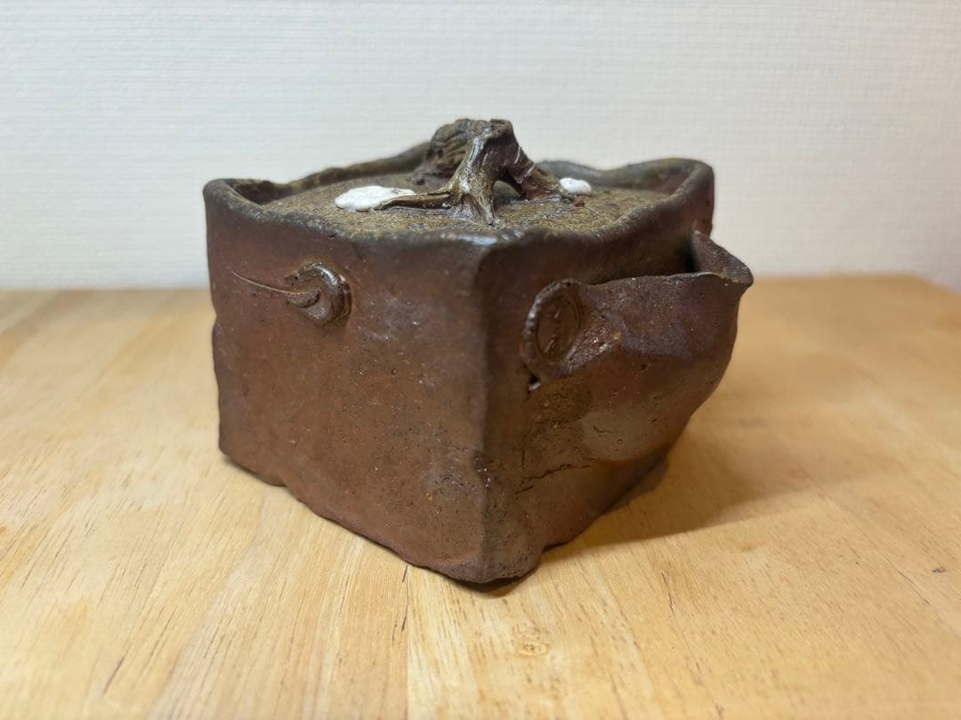 ㊱備前焼 宝瓶 登り窯 白梅 梅 手びねり 4角 急須