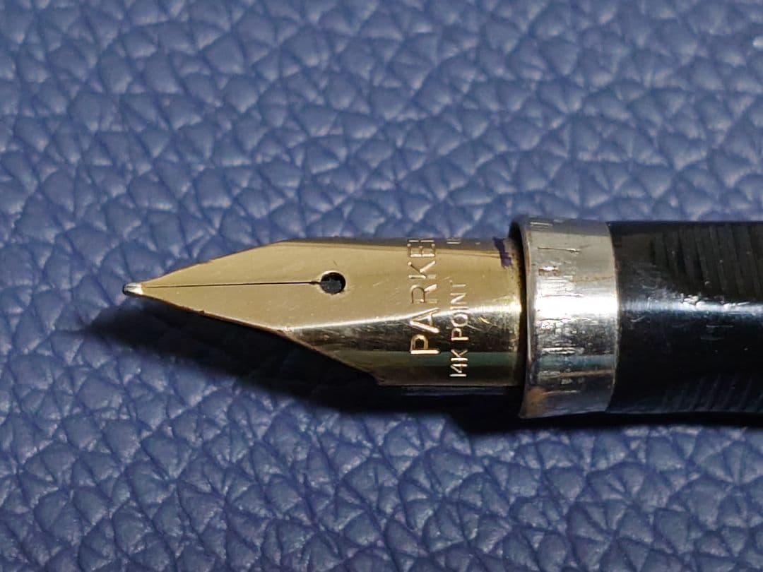 Parker 75 万年筆 シルバー シズレ柄