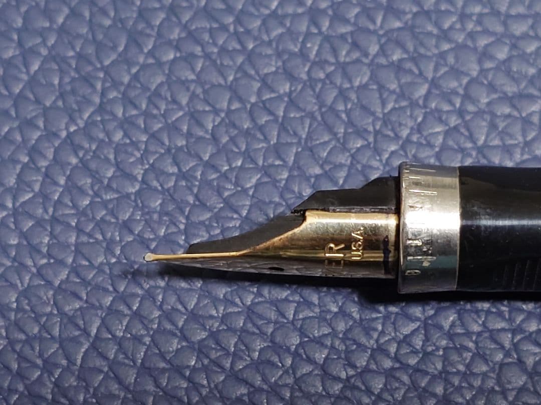 Parker 75 万年筆 シルバー シズレ柄