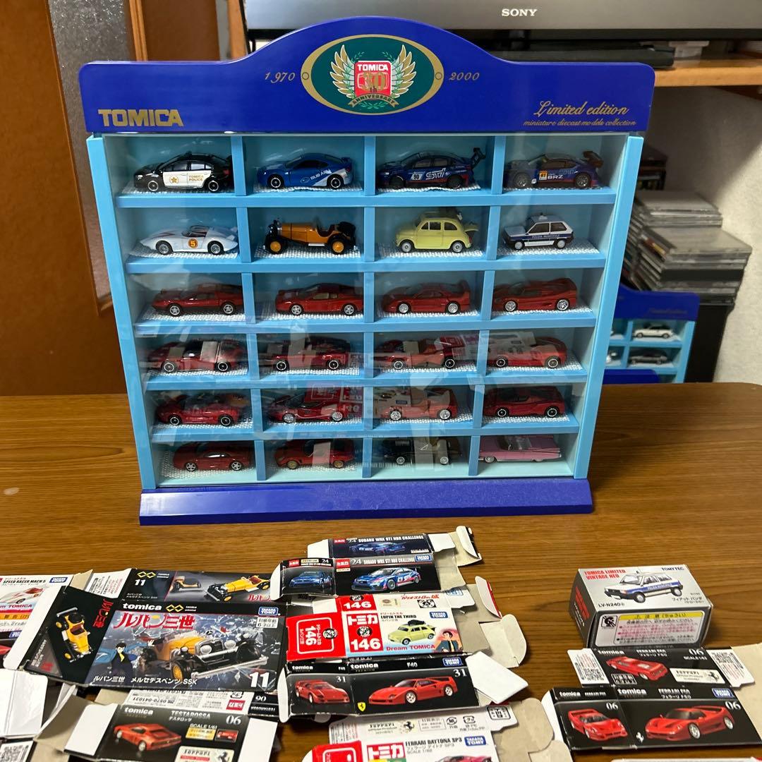 トミカプレミアムなどまとめ売り　コレクションケース付き