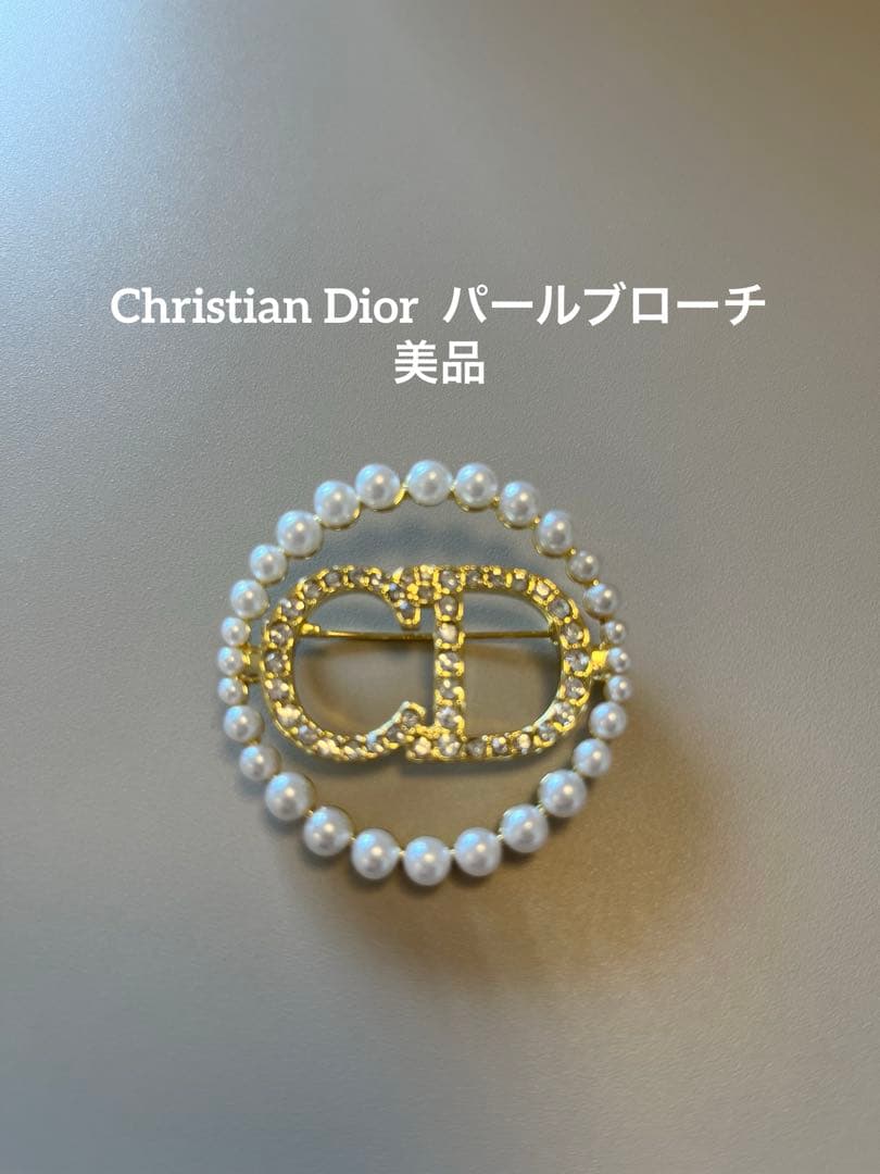 クリスチャンディオール パールブローチ 美品