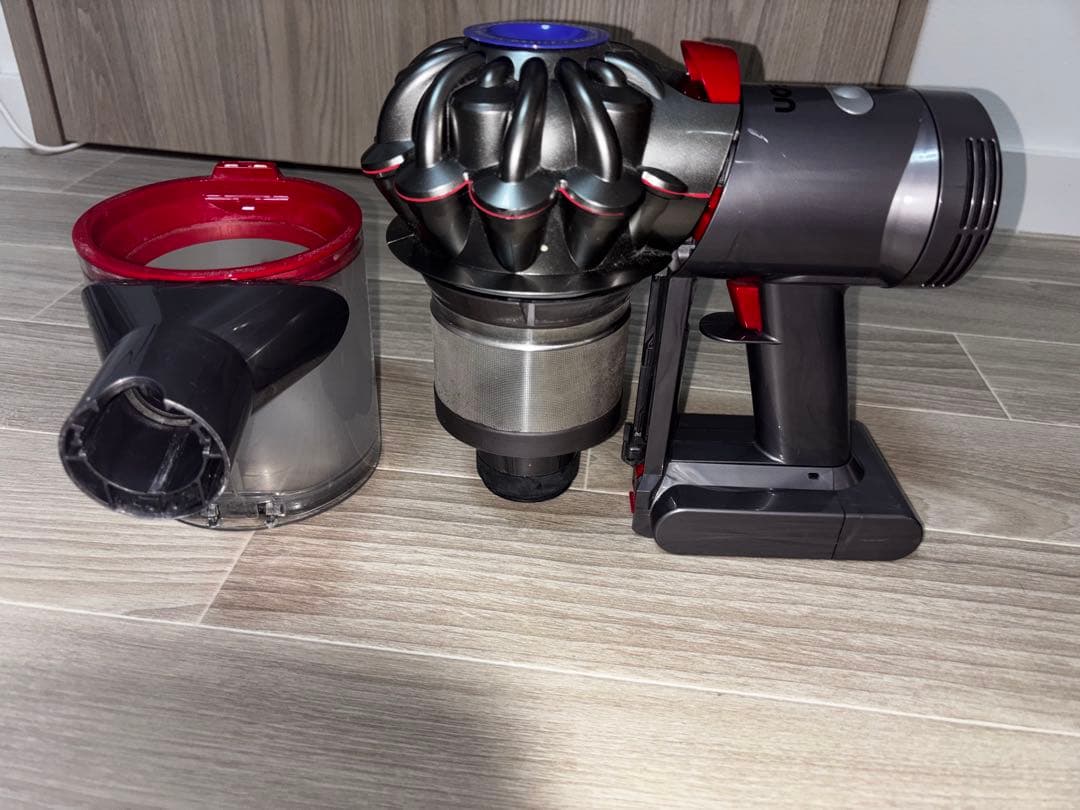 Dyson V7 Fluffy Origin コードレススティッククリーナー／