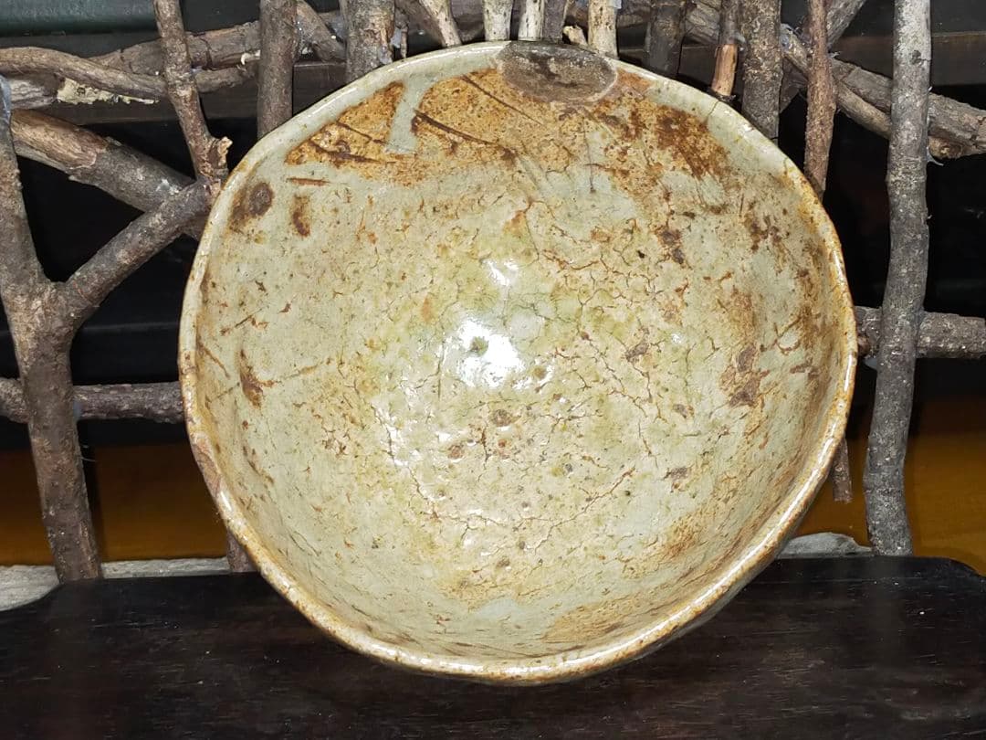 ♥とても古い　美濃焼　手捻り　茶碗　茶道具　骨董　古玩