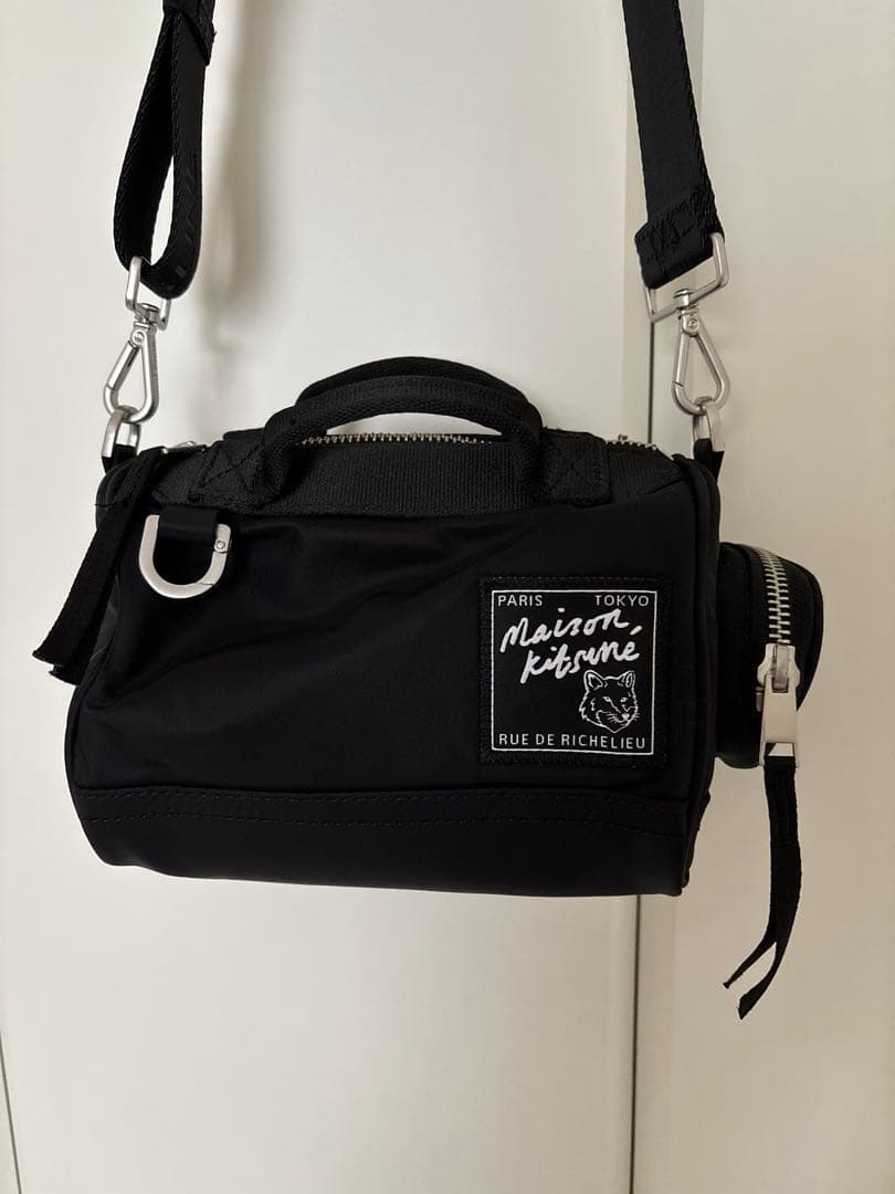 メゾンキツネ Maison Kitsuneミニダッフル　ショルダーバッグ