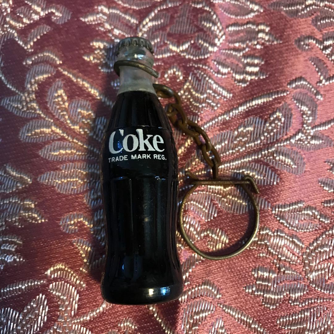 コカコーラ　ミニボトル　ヴィンテージ昭和レトロ　キーホルダー　ノベルティ　非売品