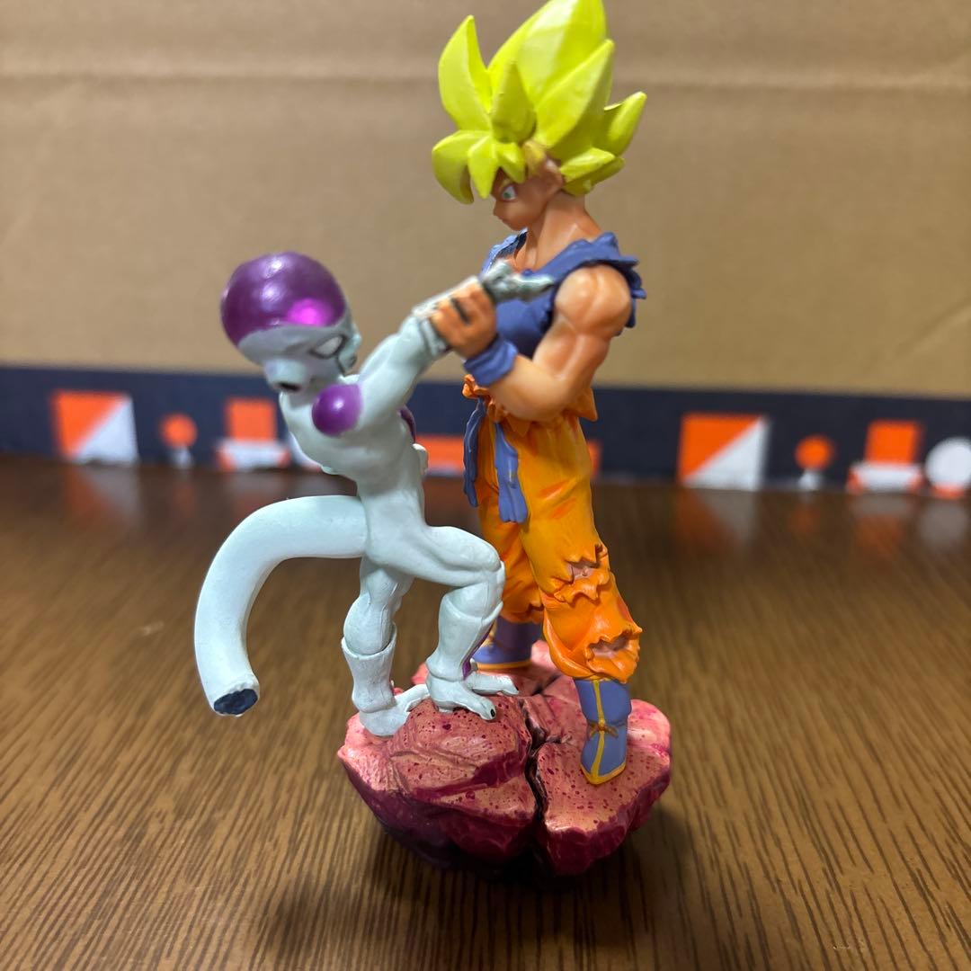 ドラゴンボールカプセルネオフィギュア ギニュー特戦隊 ベジータナッパ等3体セット