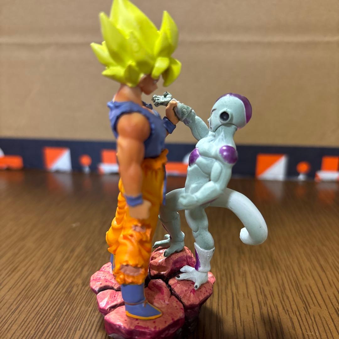 ドラゴンボールカプセルネオフィギュア ギニュー特戦隊 ベジータナッパ等3体セット