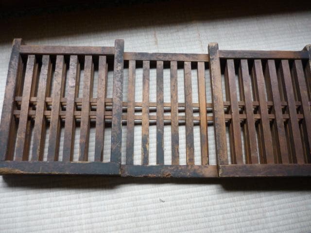 帳場格子　三つ折り　時代もの　木製　商店帳場　仕切り　商店帳場