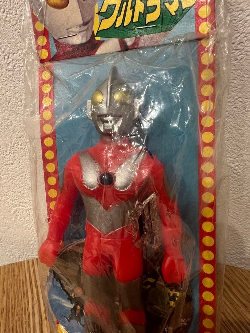 ビクトーラー　初代ウルトラマン　ソフビ　ウルトラシリーズ　円谷プロ