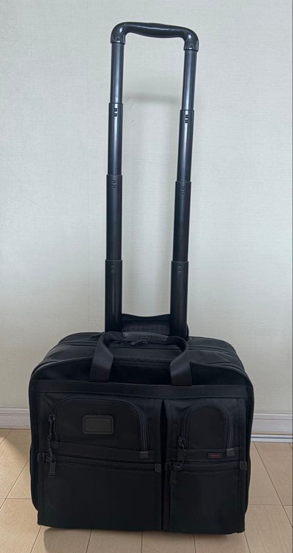 TUMI 26103DHブラックキャリーケース