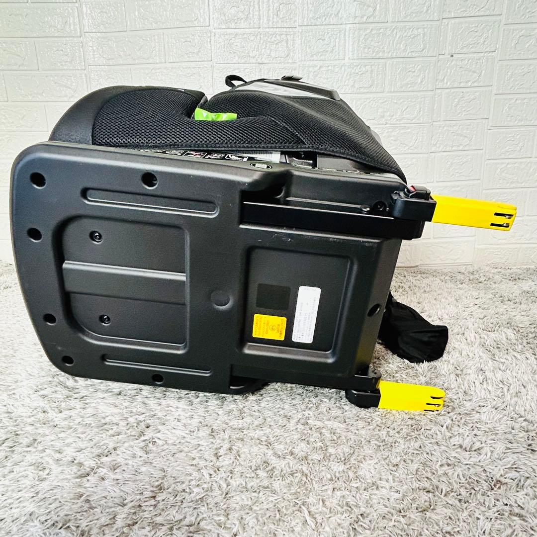 美品 アップリカ フォームフィットISOFIX 360°セーフティー