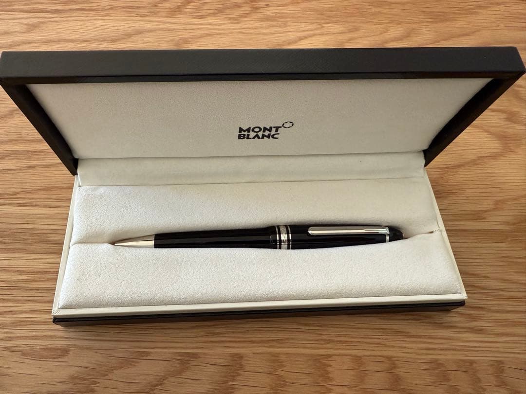 MONT BLANC マイスターシュテュック プラチナ ボールペン　黒ケース付き