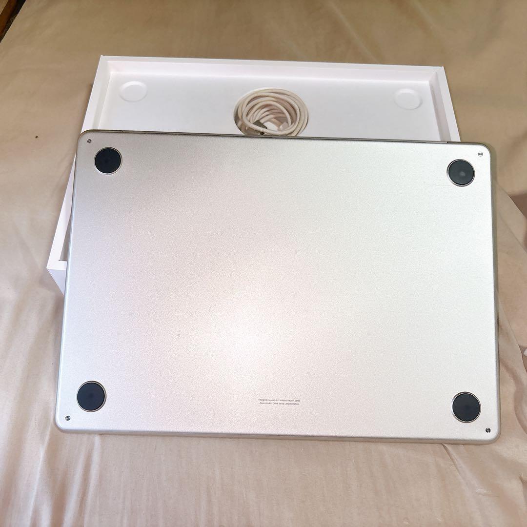 Apple MacBook Air 13インチ M3 256GB SSD