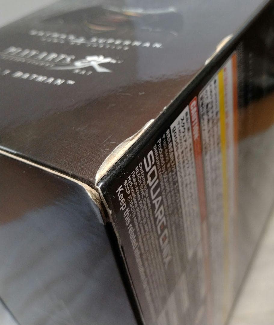 108 未開封　プレイアーツ改　バットマン　スーパーマン　ドーンオブジャスティス