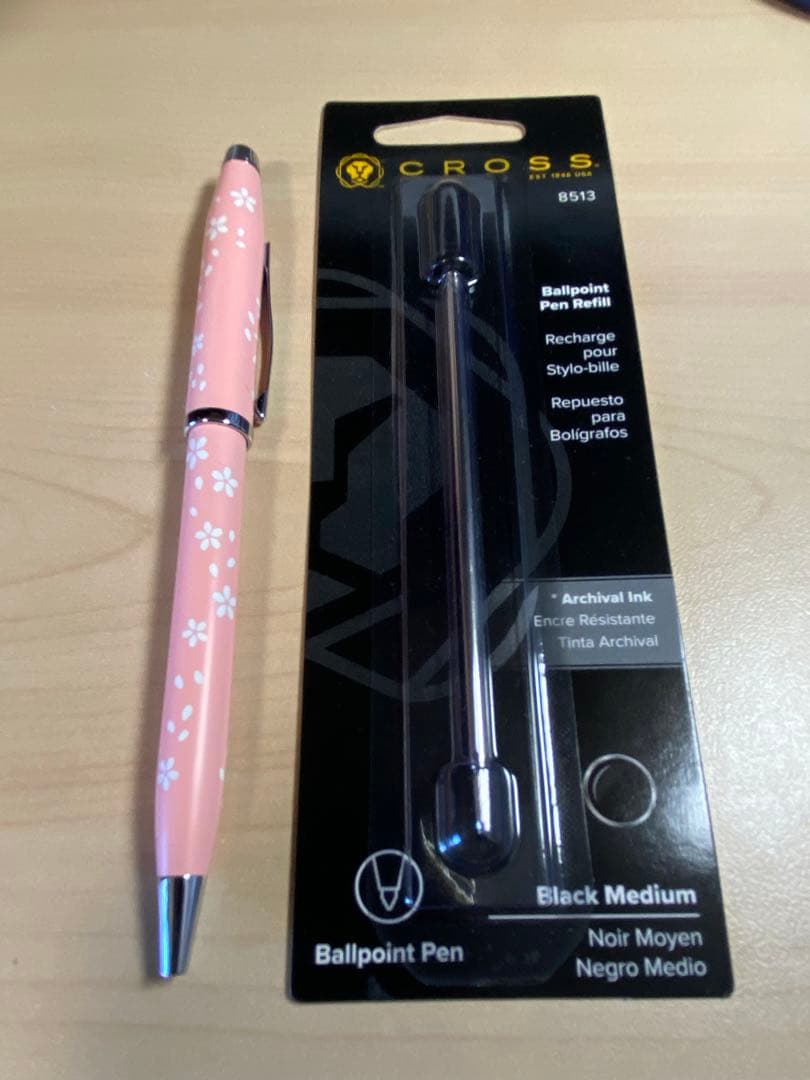 プレゼント用梱包済み/替え芯付き：CROSS 桜ボールペン
