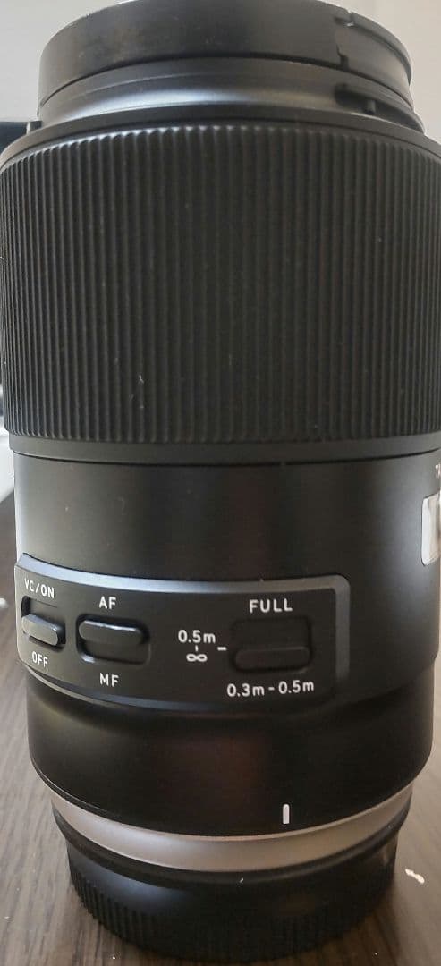 【11月22日以降発送】 タムロン 90mm マクロレンズ　キャノンEF用