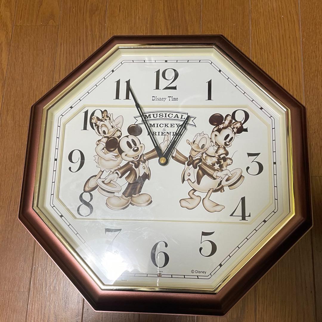 ディズニー　からくり時計