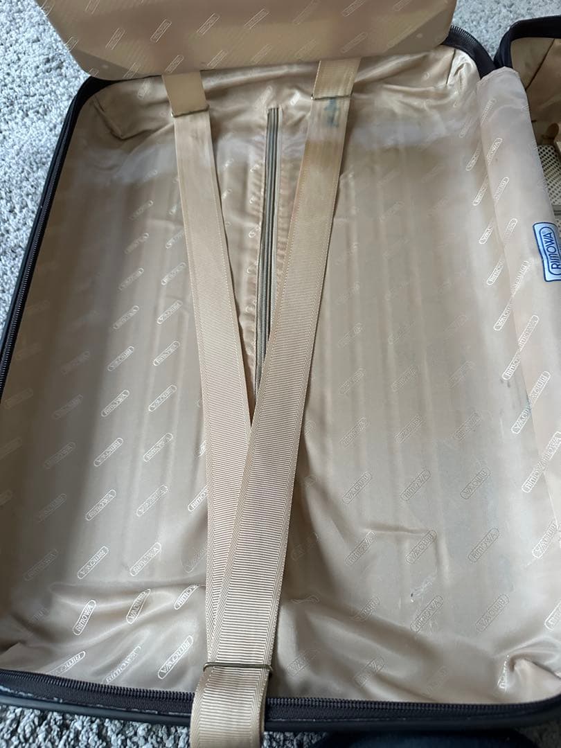 こつみさん専用　リモワ 35L サルサデラックス 2輪 機内サイズ