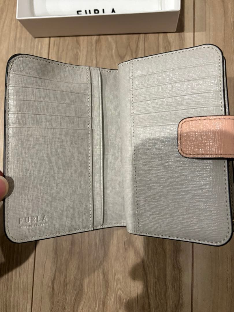 FURLA 二つ折り財布 ピンクベージュ