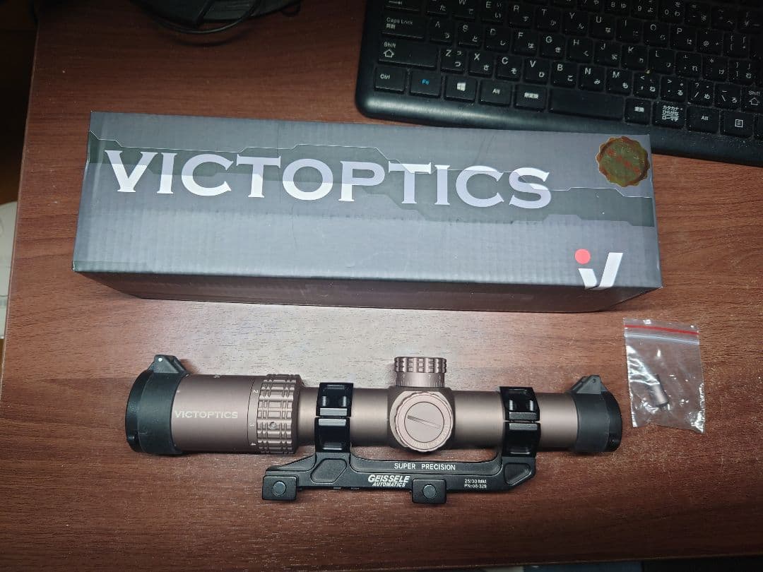 VectorOptics ベクターオプティクス S6 1-6×24 ブラウン