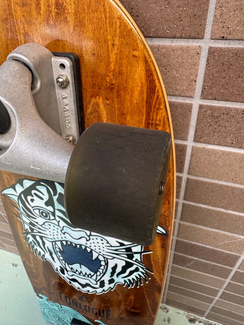 希少　カーバー　コンローグ　シータイガー　CX4 サーフスケート CARVER