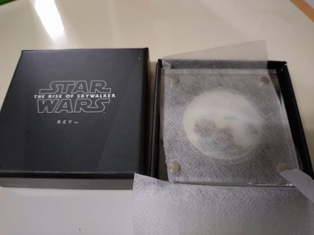 スター・ウォーズ レイ 999純銀限定版なくなり次第終了