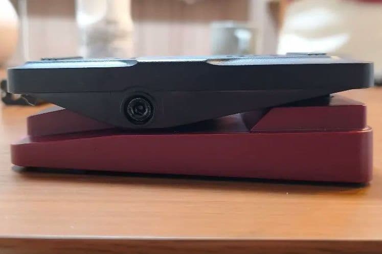 ZOOM B1X FOUR ベース用マルチエフェクター