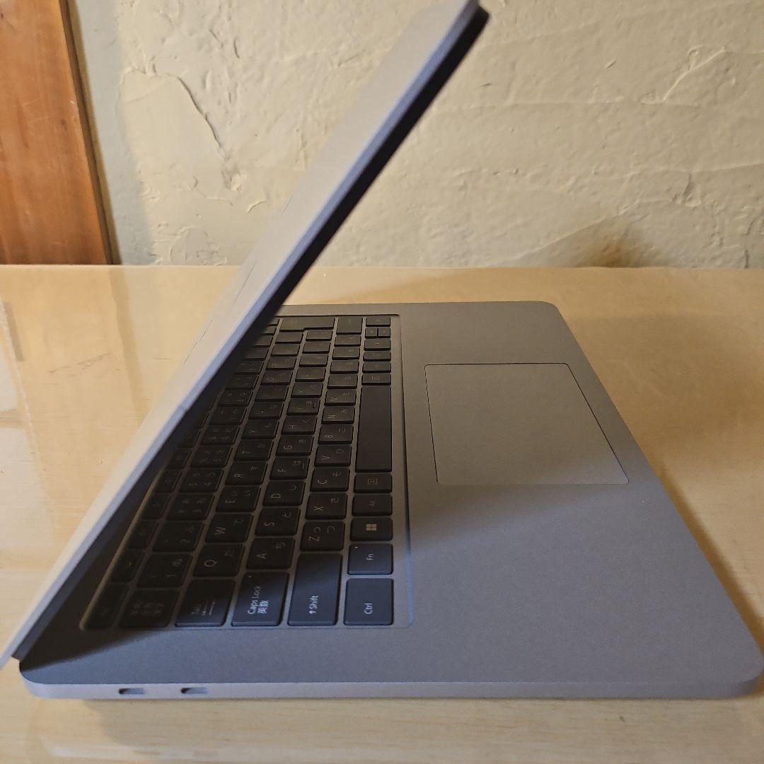 Surface Laptop Studio Surfaceペン＆ドック付き