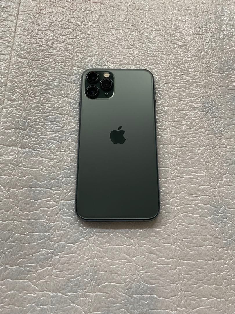 美品　iPhone 11 Pro 256GB ミッドナイトグリーン