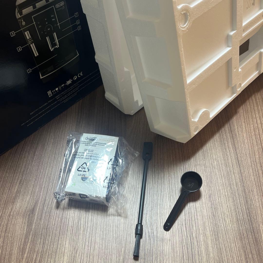 DeLonghi Magnifica S コーヒーマシン （ゆうやさん専用）