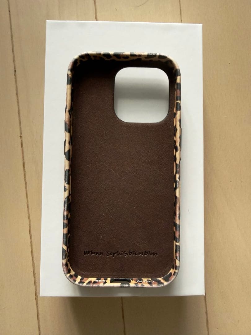 正規品Urban Sophisticathion iPhoneケース レオパード