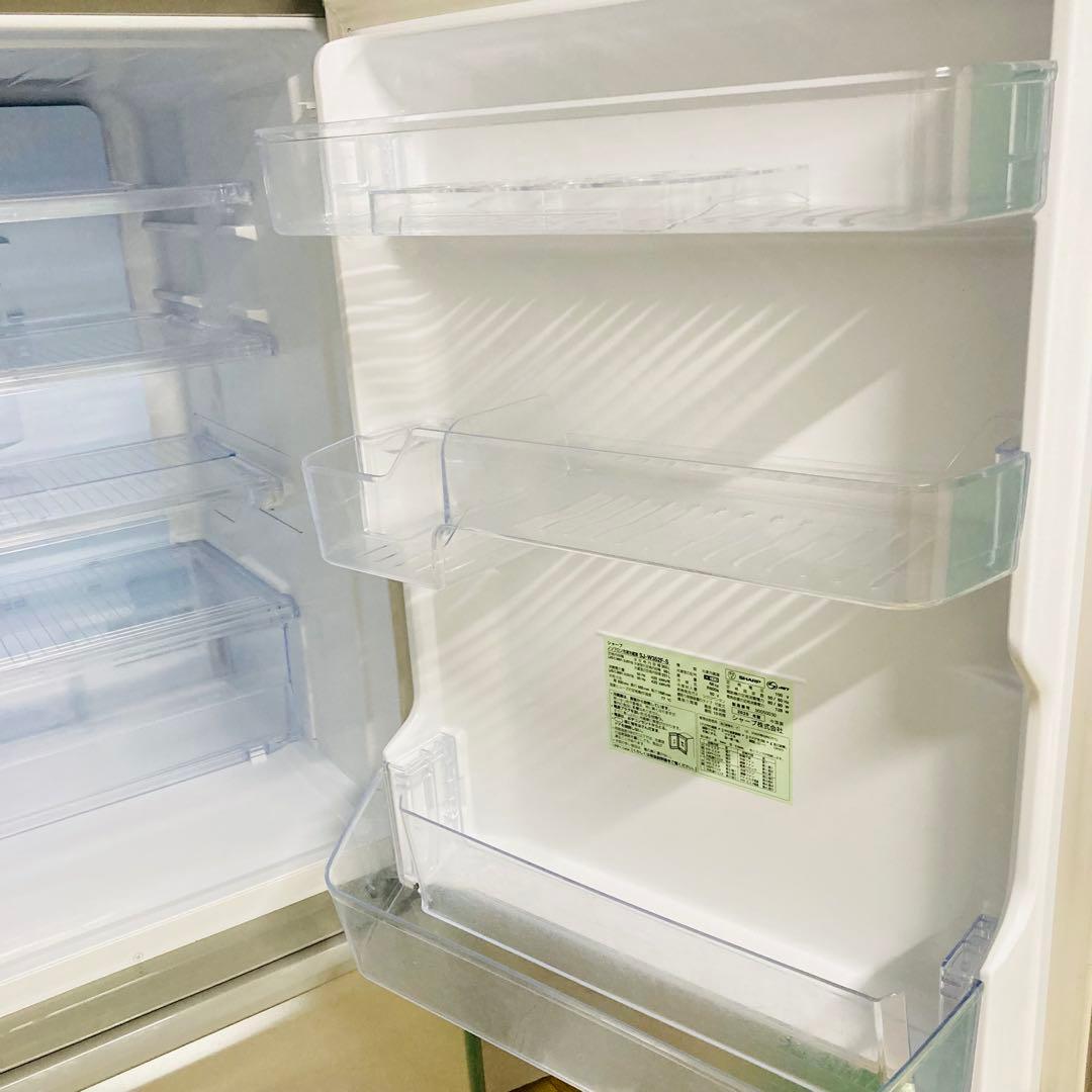 美品高品質どっちもドア搭載シャープファミリー向け３ドア冷蔵庫　2020年製