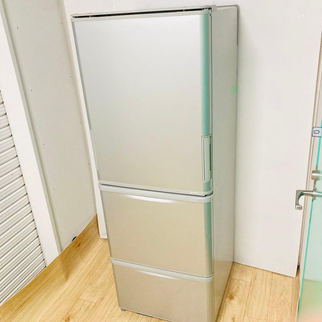 美品高品質どっちもドア搭載シャープファミリー向け３ドア冷蔵庫　2020年製