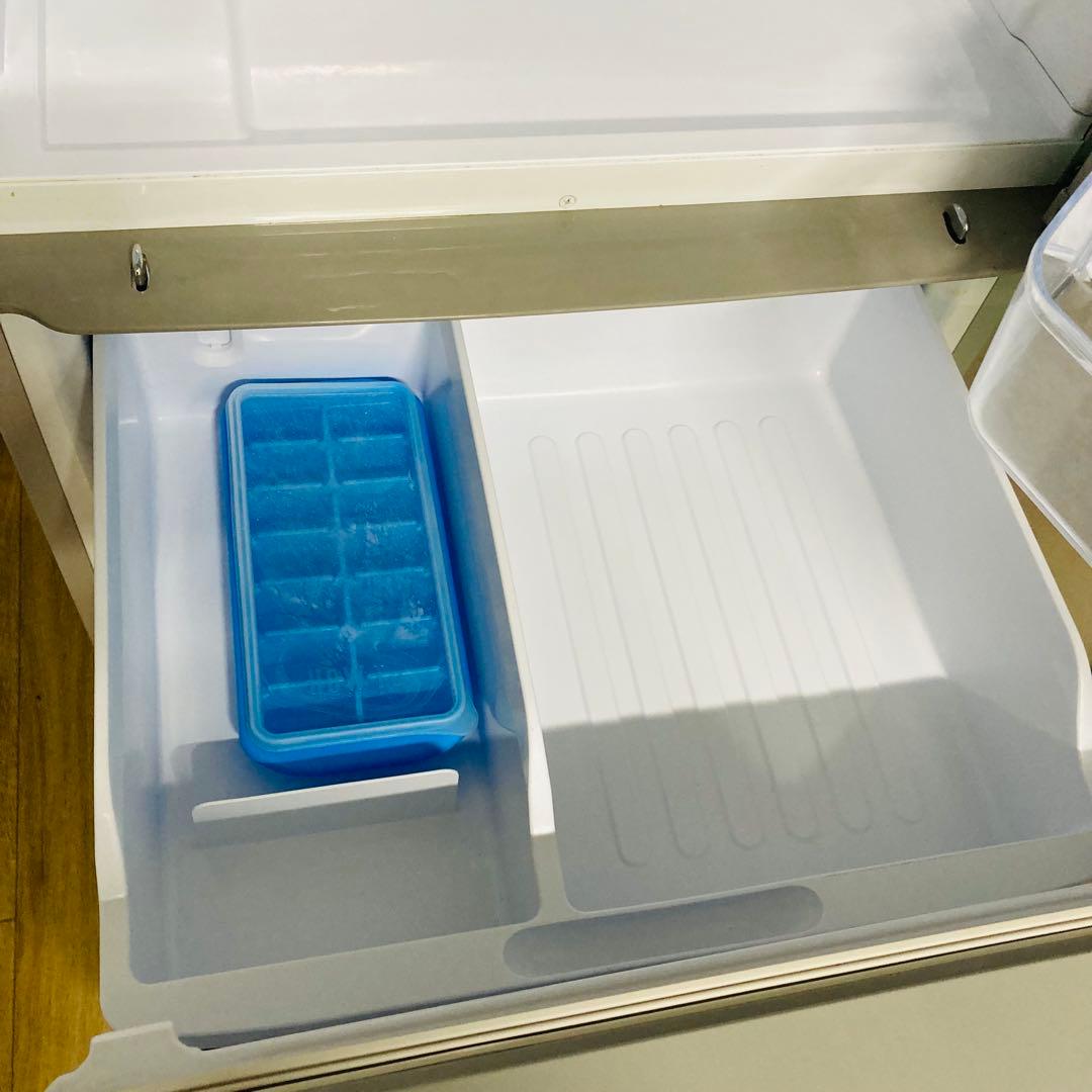 美品高品質どっちもドア搭載シャープファミリー向け３ドア冷蔵庫　2020年製