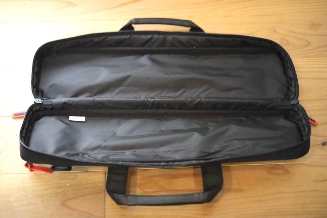 YAMAHA221フルート本体 ケース、説明書、ガーゼクロス付き