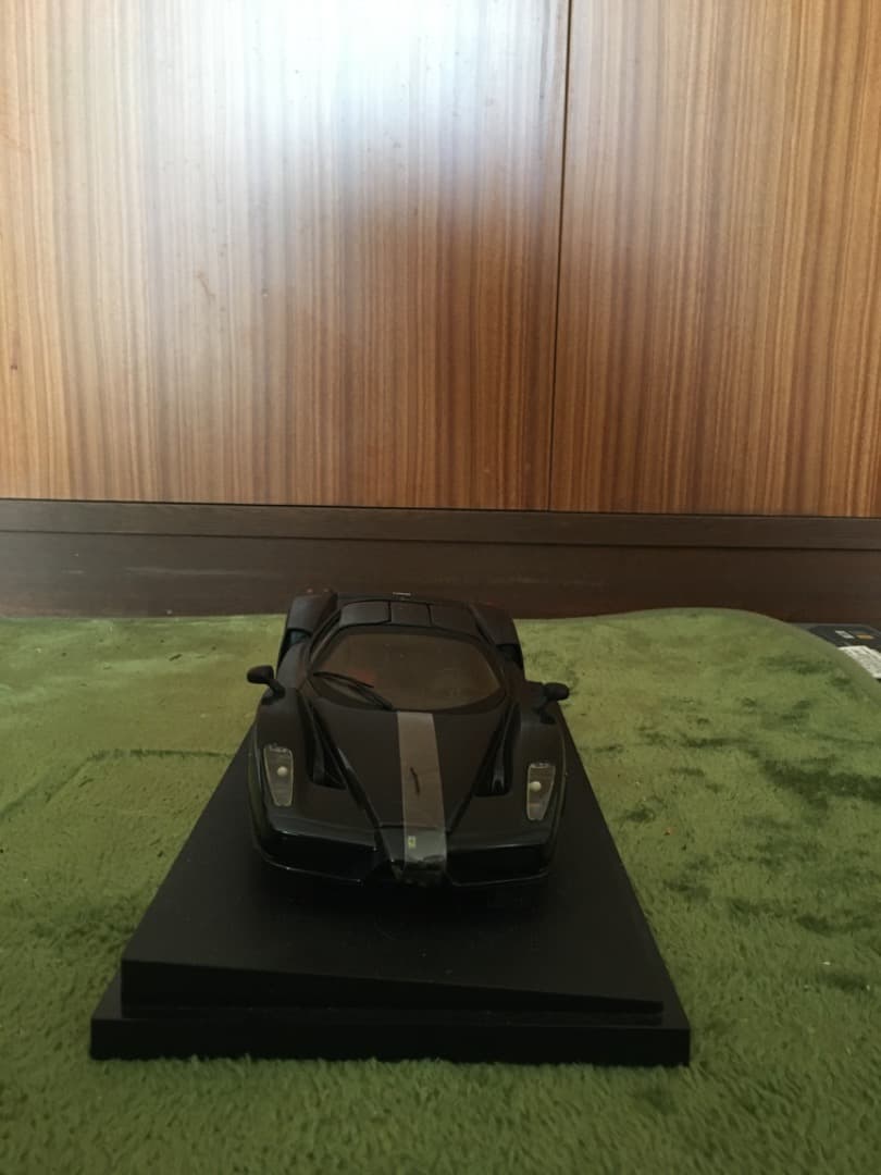 その他 HOT WHEELS ENZO FERRARI 1/18