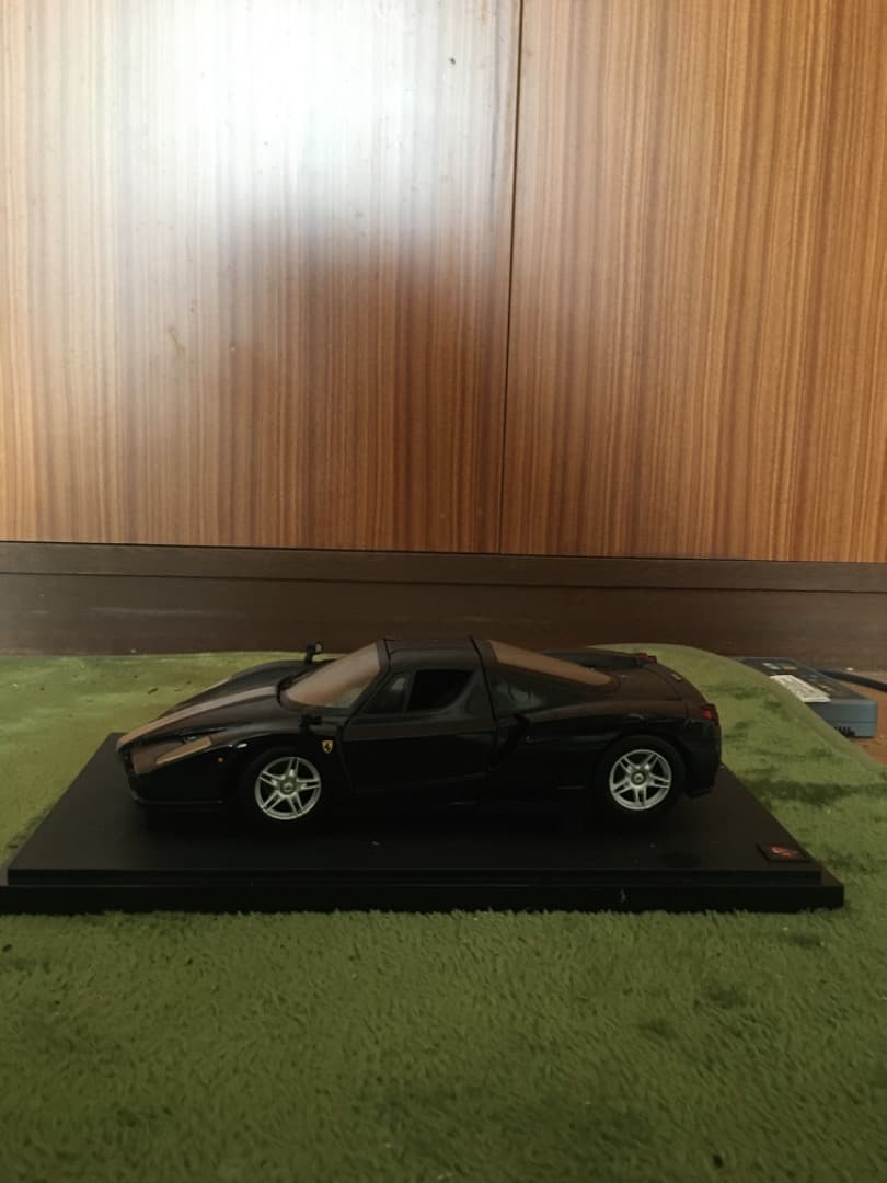 その他 HOT WHEELS ENZO FERRARI 1/18